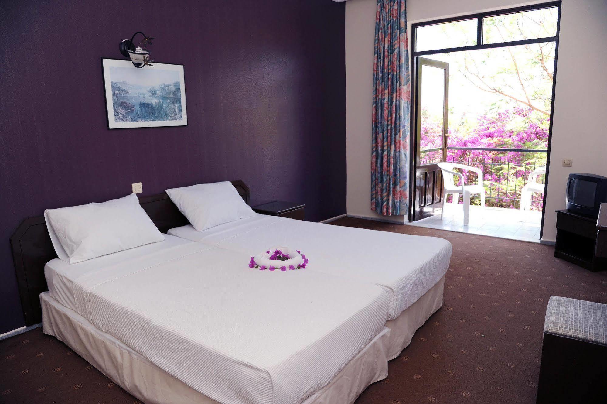 Ilimyra Hotel Çamyuva エクステリア 写真